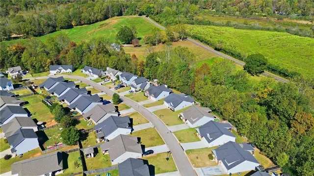 $299,900 | 324 Highland Pointe Drive, Alto, GA 30510