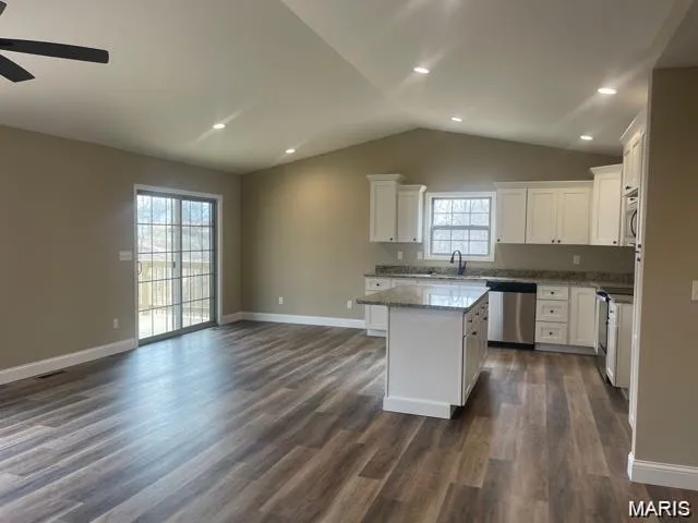 $349,900 | 231 Broch Tuarach Place, Jackson, MO 63755