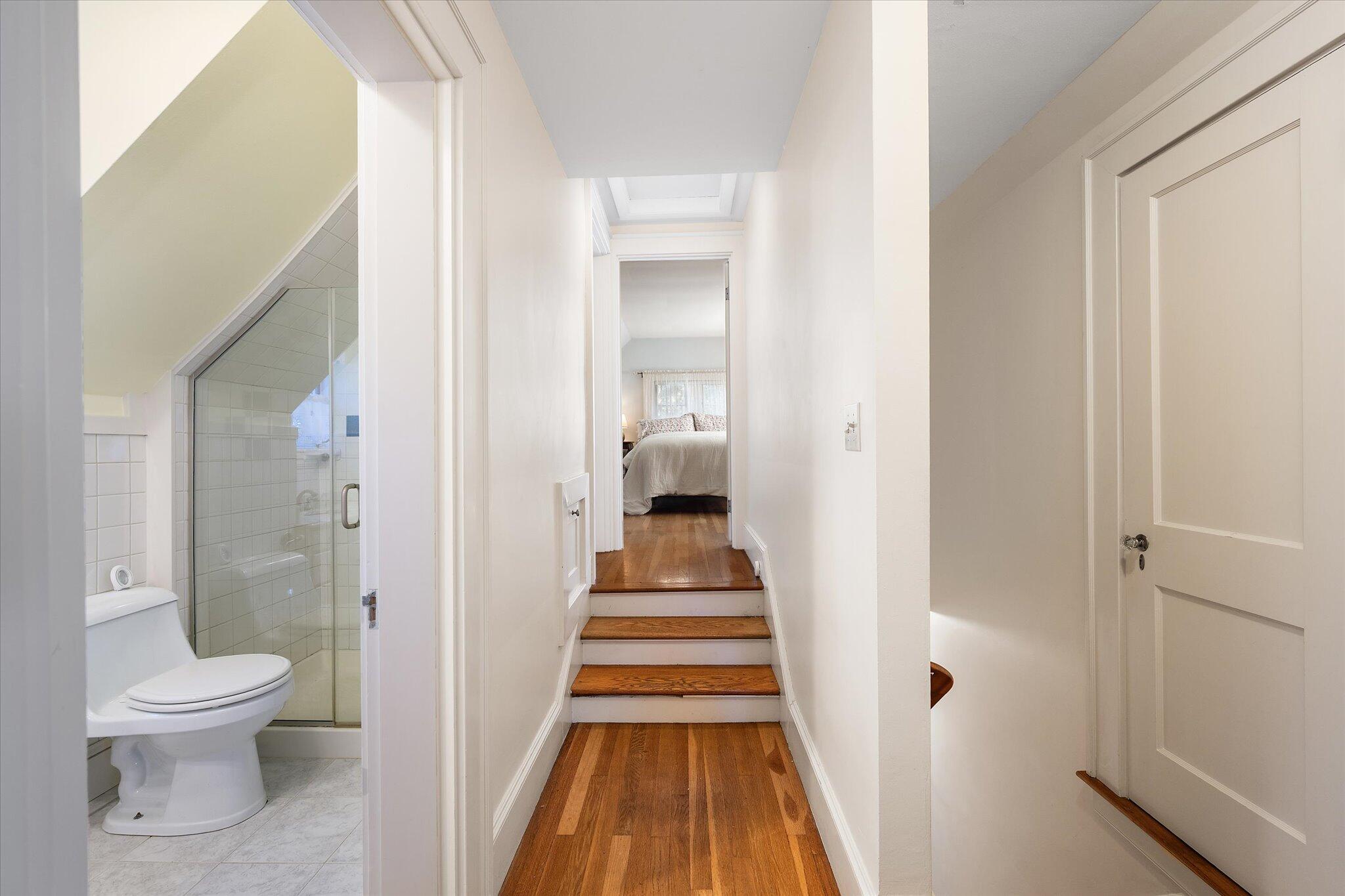 64 Thomas Hill Road Bangor, ME 04401 - Photo 38 of 77 38-Second Floor Hall