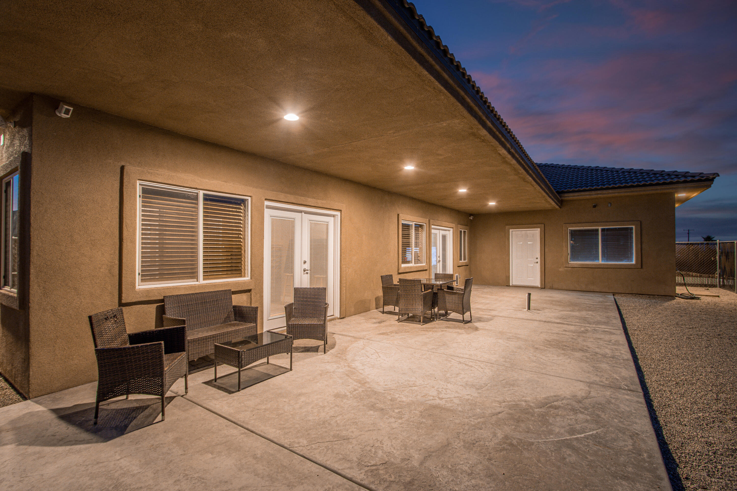 7225 Adobe Road Twentynine Palms, CA 92277 - Photo 50 of 61 a view of a lobby with furniture and floor to ceiling window