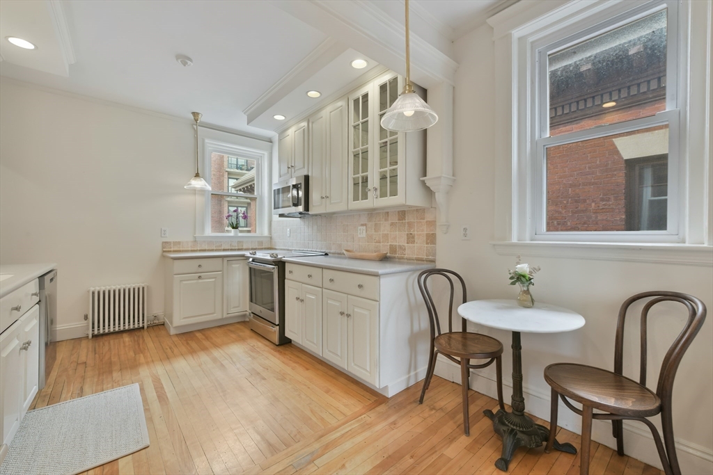 125 Park Street, Unit 6 Brookline, MA 02446 - Photo 10 of 30