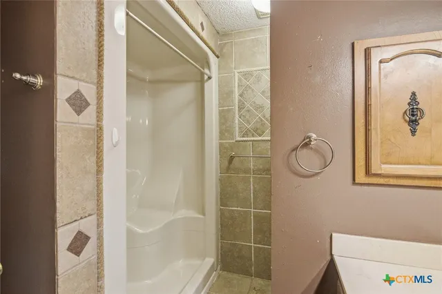 $235,000 | 105 Chesapeake Avenue, Victoria, TX 77904