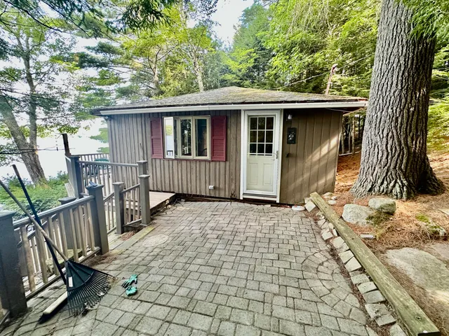 $565,000 | 206 Endicott Road, Belgrade, ME 04917