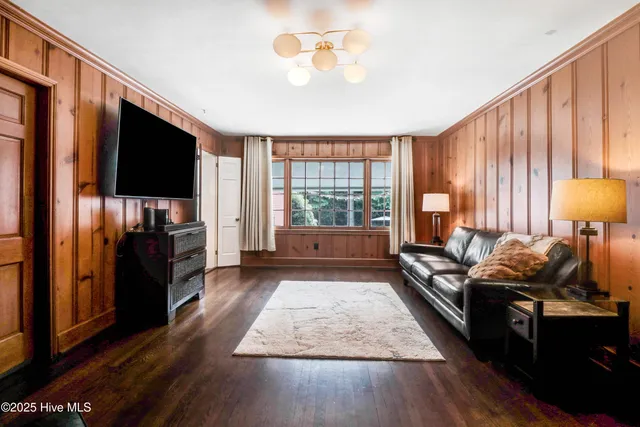 $549,900 | 1714 East Walnut Street, Goldsboro, NC 27530