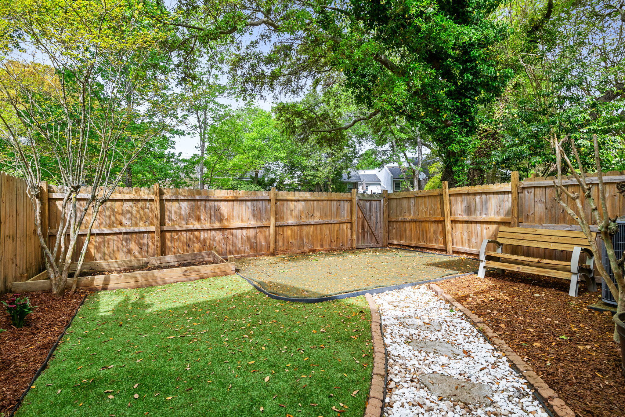 32 Meander Row, Unit 8 Charleston, SC 29412 - Photo 29 of 33 Backyard courtyard