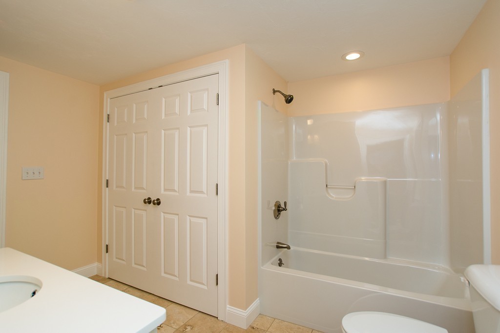 20 Thatcher Road Plymouth, MA 02360 - Photo 12 of 30 Gallery Image 12