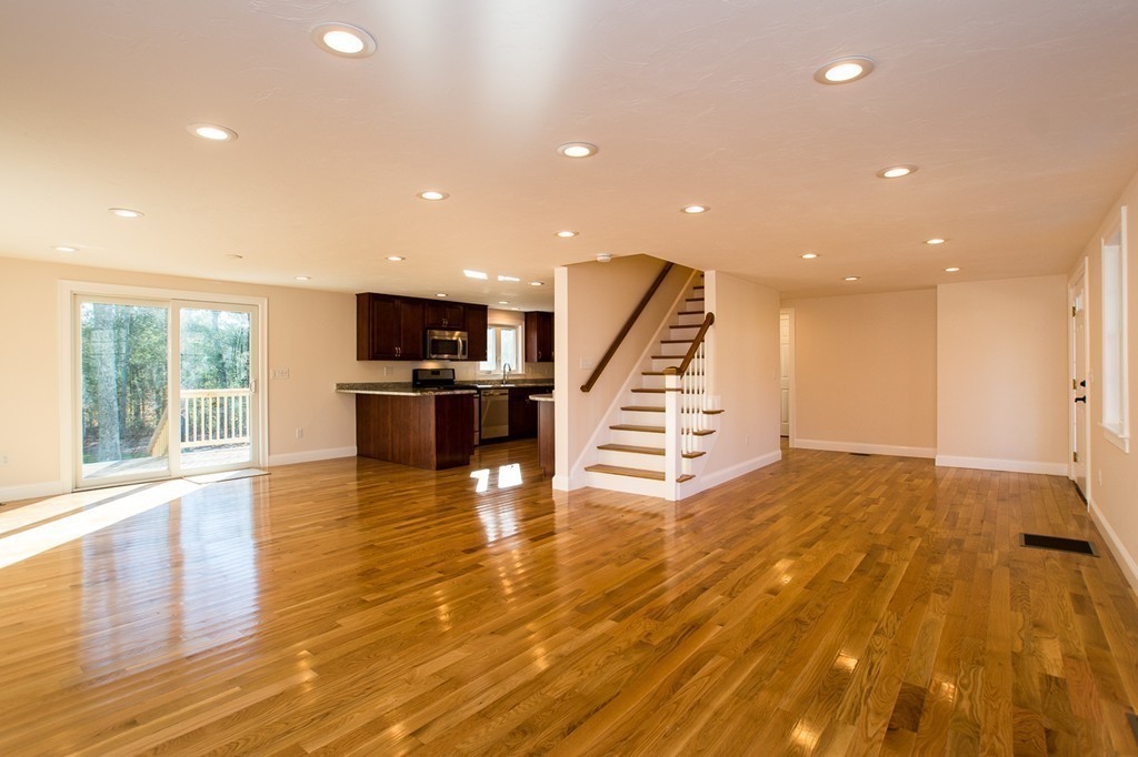 20 Thatcher Road Plymouth, MA 02360 - Photo 2 of 30 Gallery Image 2