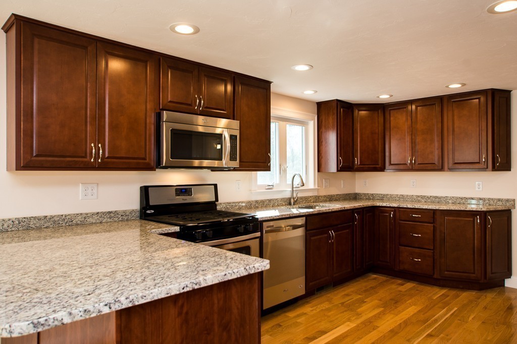 20 Thatcher Road Plymouth, MA 02360 - Photo 7 of 30 Gallery Image 7