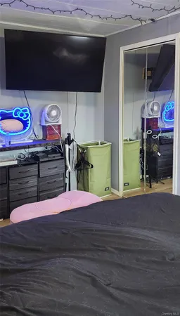 $229,000 | 68 Revere Drive, Bohemia, NY 11716