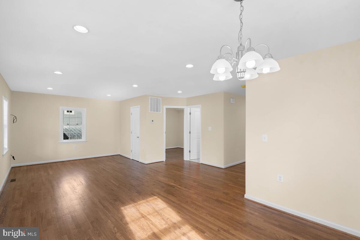 11811 Dewey Road Silver Spring, MD 20906 - Photo 14 of 61