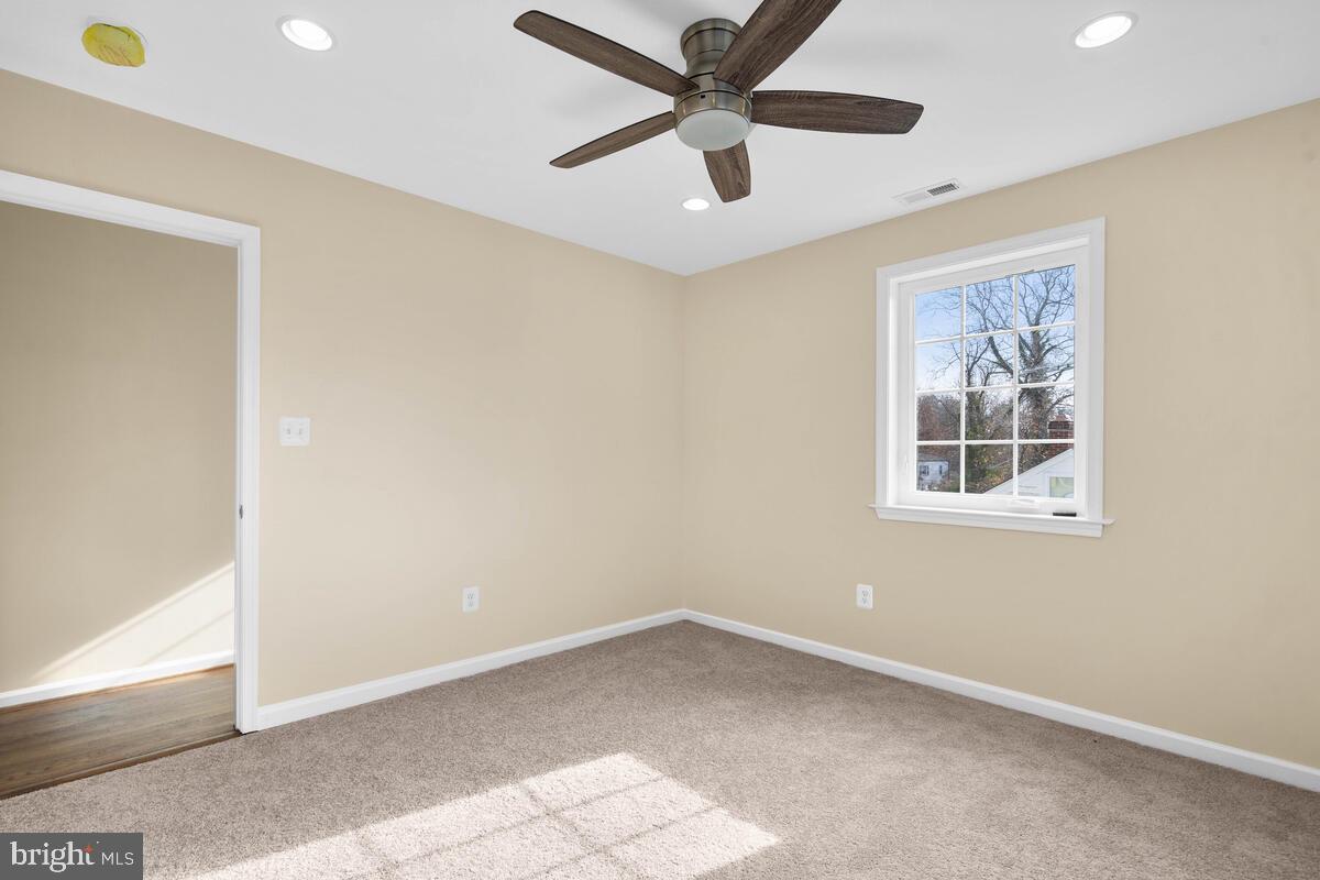11811 Dewey Road Silver Spring, MD 20906 - Photo 24 of 61