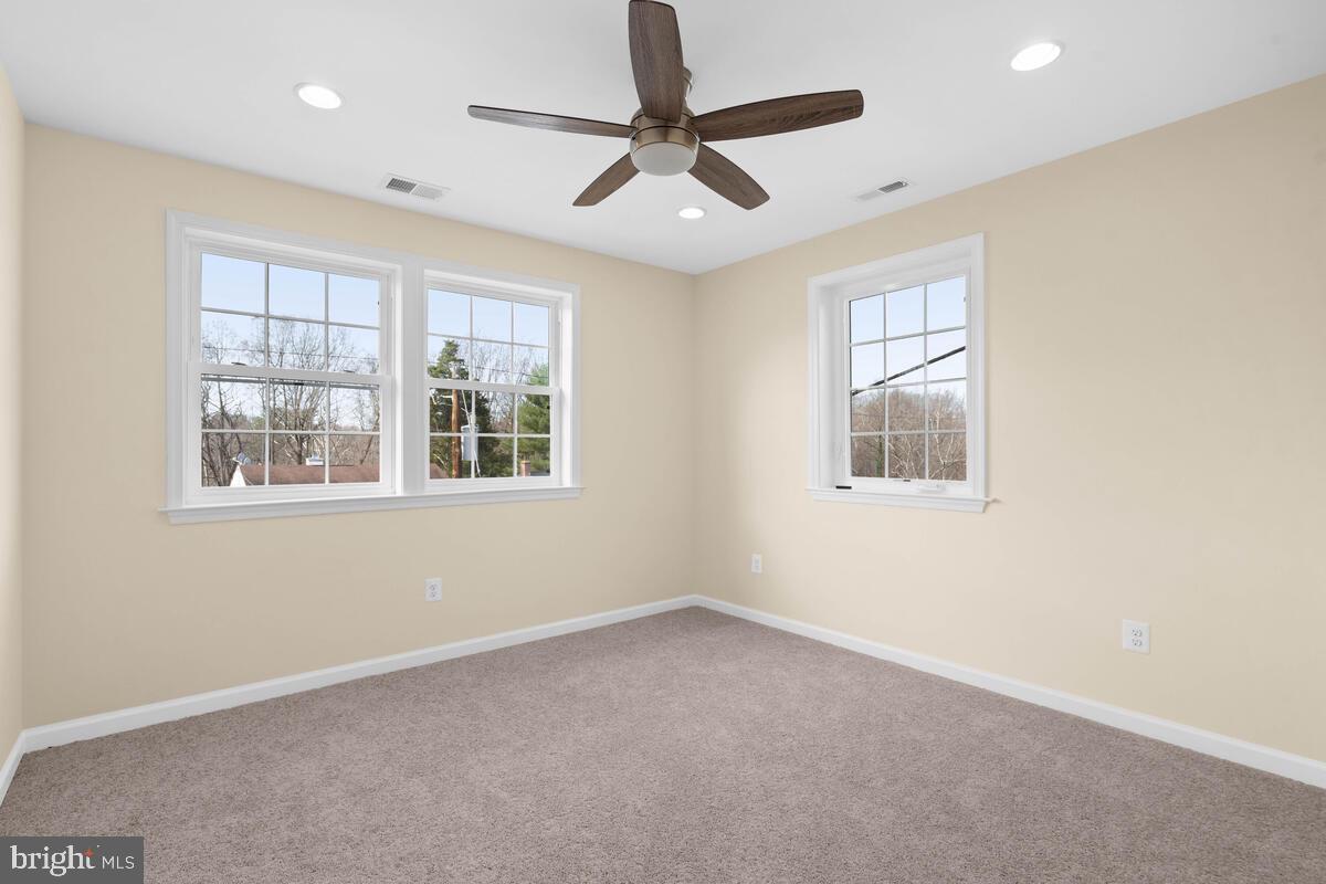 11811 Dewey Road Silver Spring, MD 20906 - Photo 25 of 61