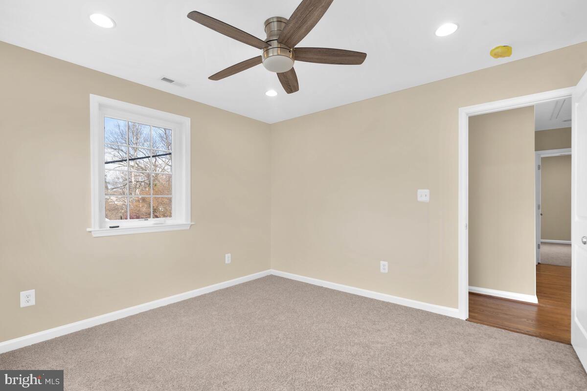 11811 Dewey Road Silver Spring, MD 20906 - Photo 26 of 61