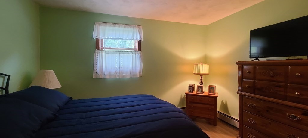47 Depot Road Oxford, MA 01540 - Photo 21 of 31 Gallery Image 21
