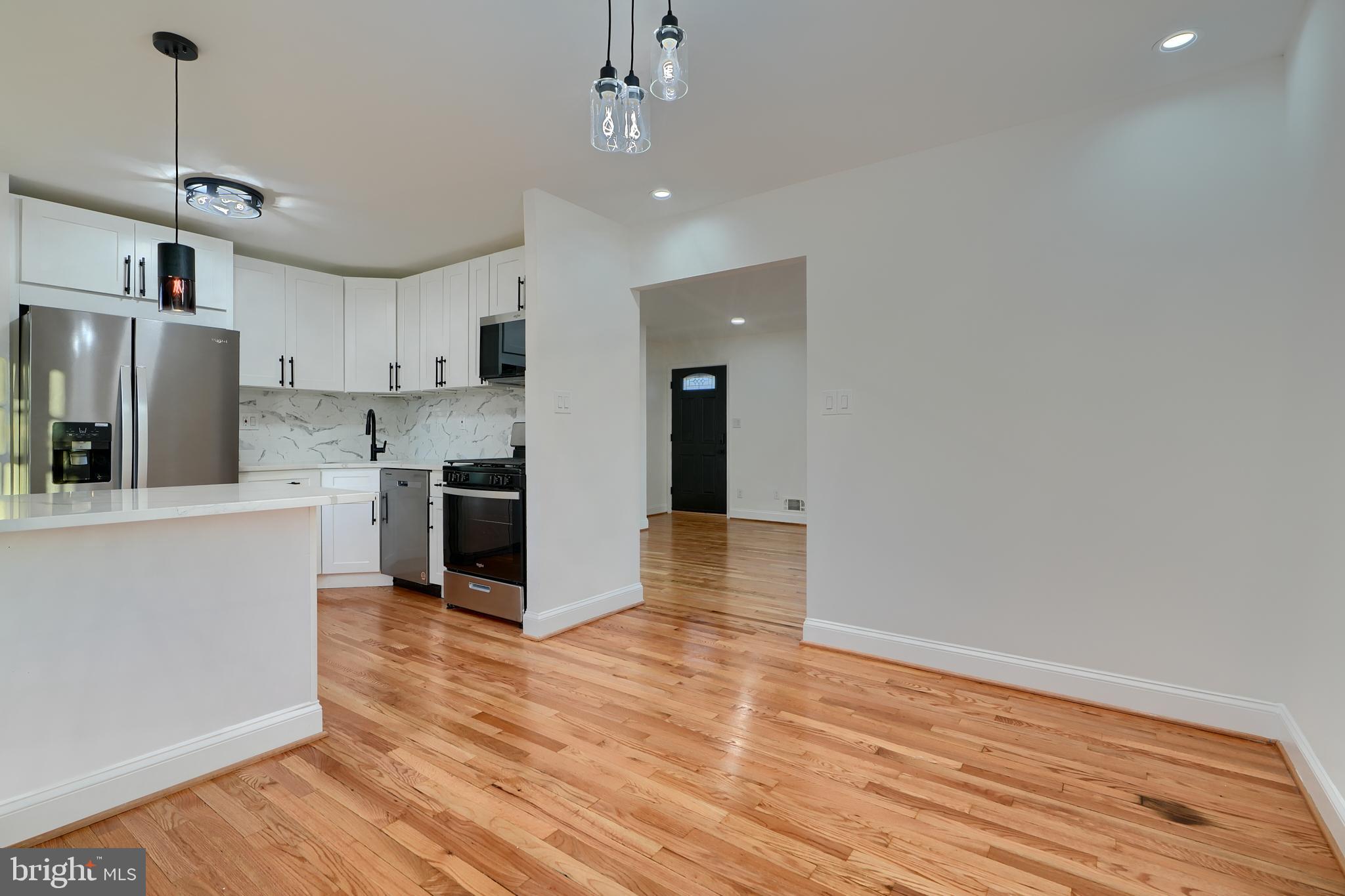 3402 Kelox Road Baltimore, MD 21207 - Photo 11 of 50