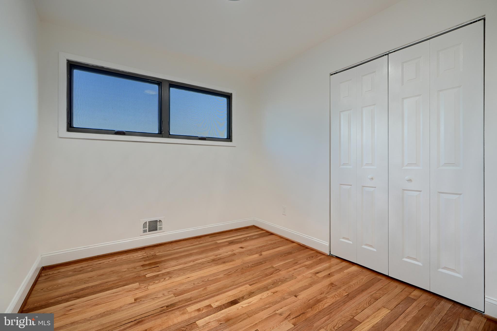 3402 Kelox Road Baltimore, MD 21207 - Photo 19 of 50