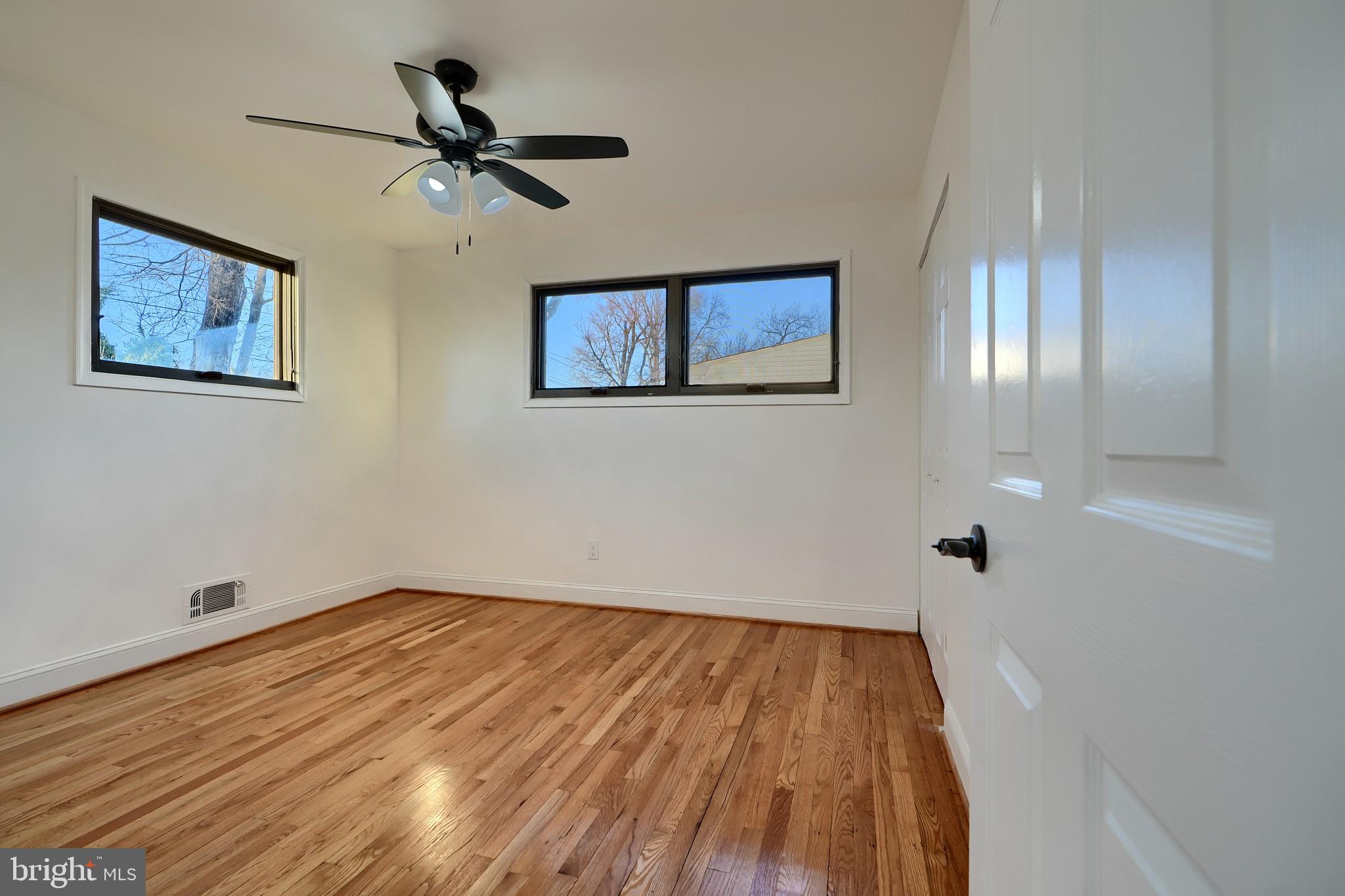 3402 Kelox Road Baltimore, MD 21207 - Photo 25 of 50
