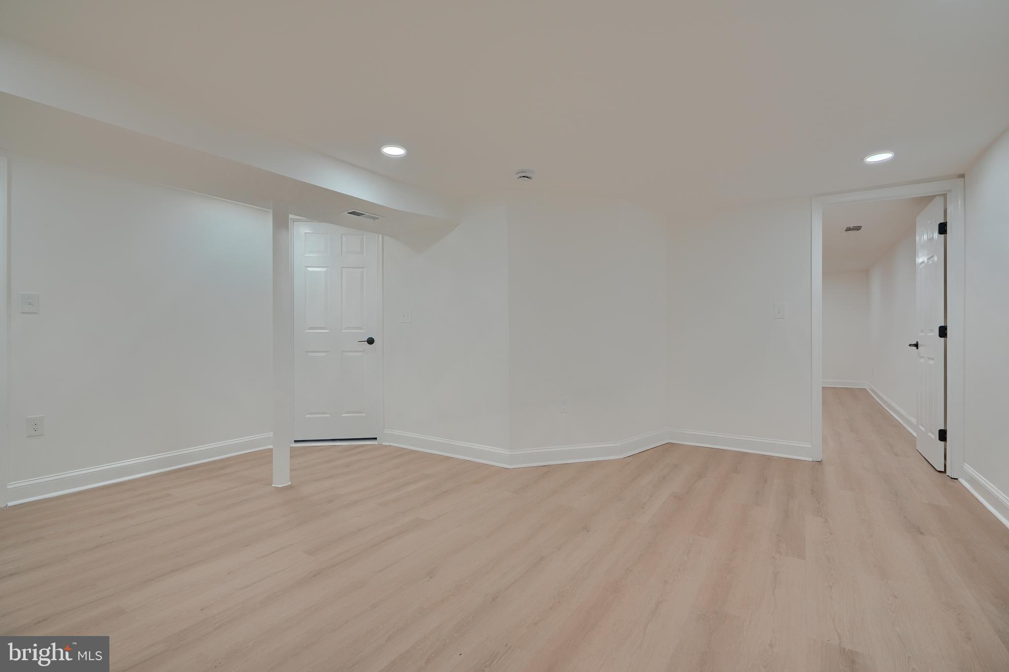 3402 Kelox Road Baltimore, MD 21207 - Photo 41 of 50