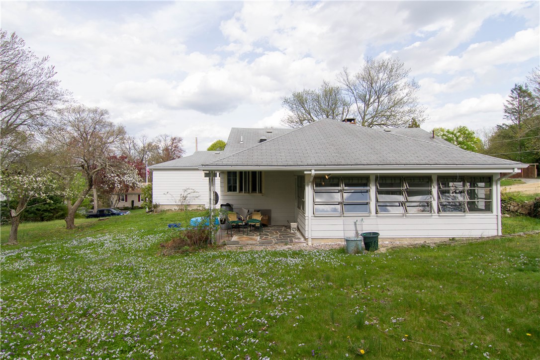 66 Lakeview Road Lincoln, RI 02865 - Photo 29 of 32 Gallery Image 29