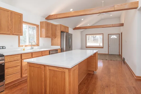 $425,000 | 39763 North Rena Avenue, Antioch, IL 60002