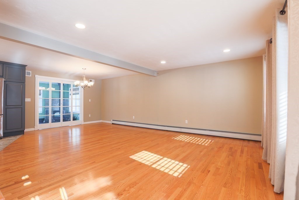 28 Tyler Road Townsend, MA 01469 - Photo 8 of 40
