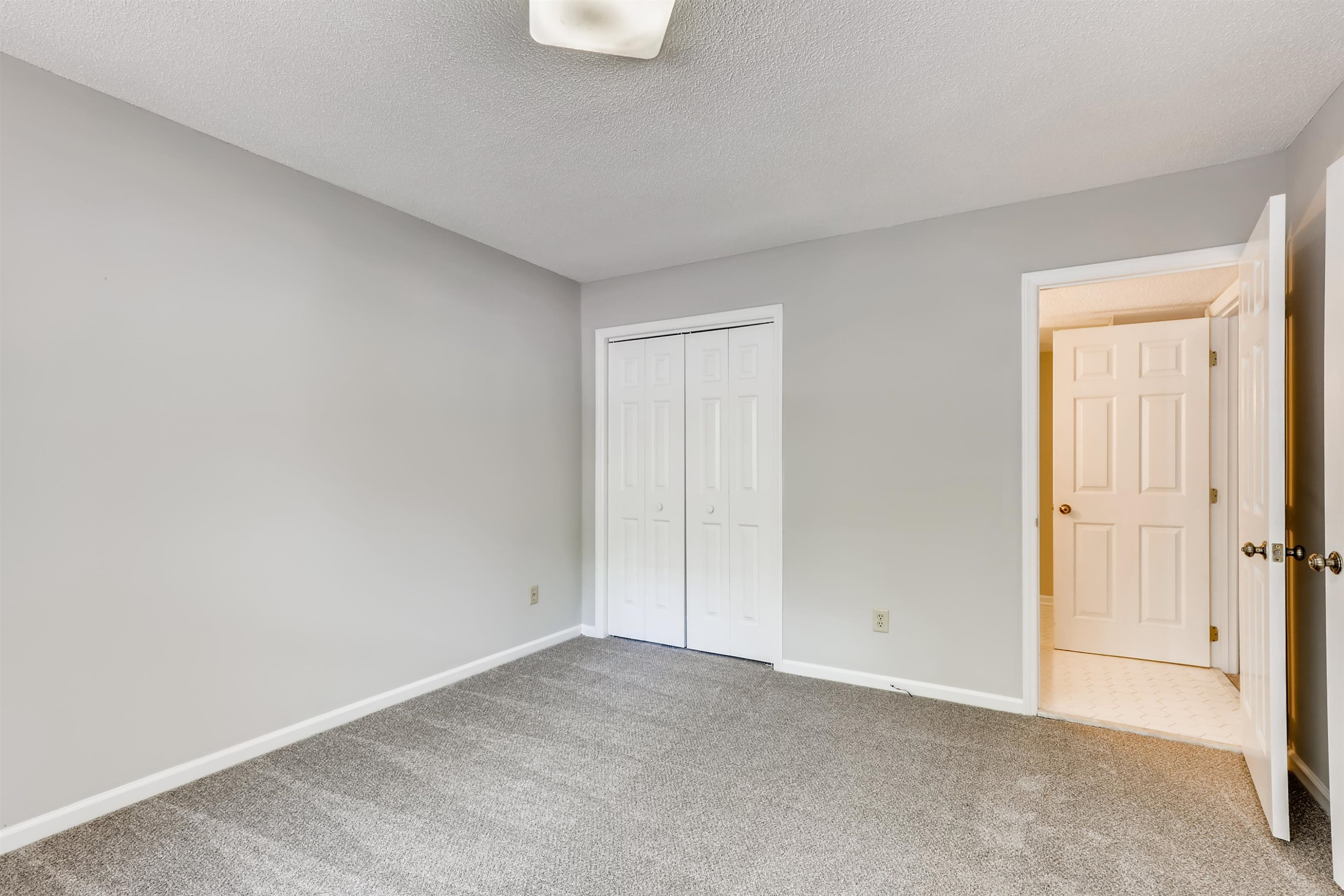 1517 Edgeside Court Raleigh, NC 27609 - Photo 12 of 28 Photo 12