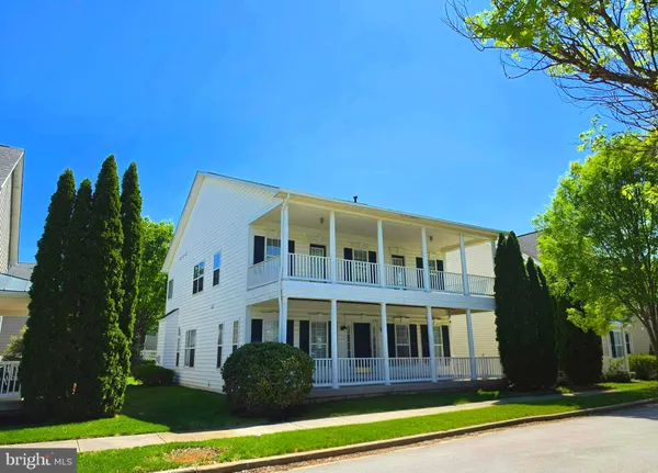 $555,000 | 203 Bullskin Street, Charles Town, WV 25414