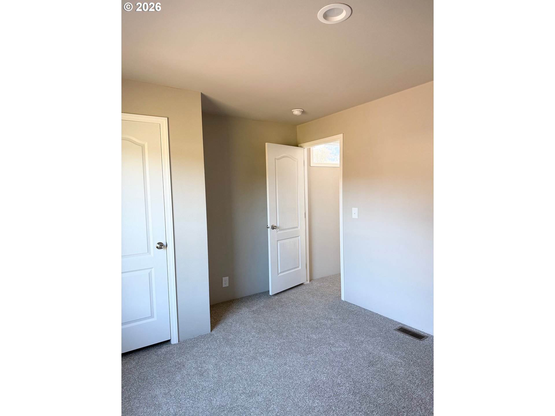 2009 Lewis River Road, Unit 1 Woodland, WA 98674 - Photo 7 of 26