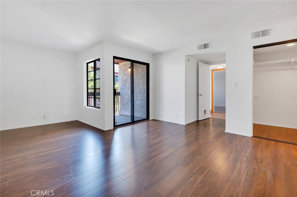 230 Bethany Road, Unit 211 Burbank, CA 91504 - Photo 39 of 49 Gallery Image 39