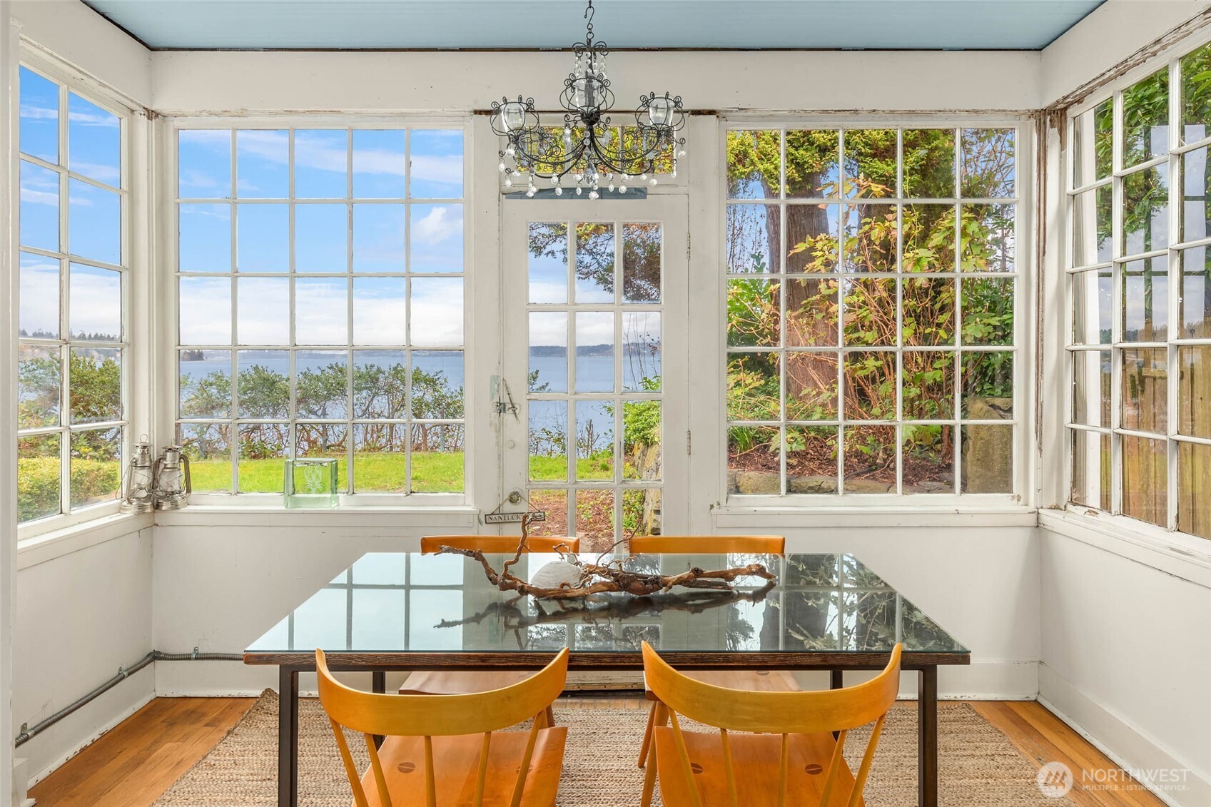 22032 Dockton Road Southwest Vashon, WA 98070 - Photo 16 of 36