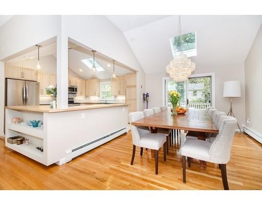 27 Parkvale Road Needham, MA 02492 - Photo 6 of 29 Gallery Image 6
