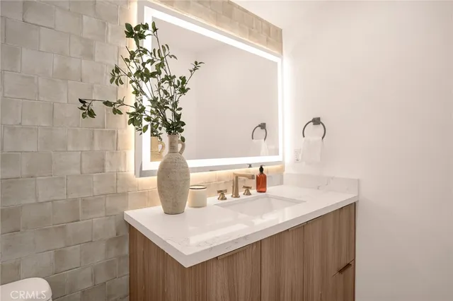 $3,645,000 | 1012 Cory Avenue, West Hollywood, CA 90069