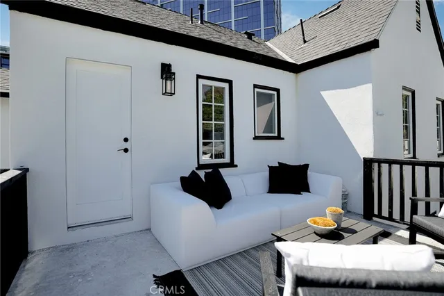$3,645,000 | 1012 Cory Avenue, West Hollywood, CA 90069