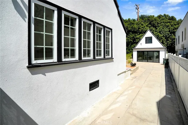$3,645,000 | 1012 Cory Avenue, West Hollywood, CA 90069