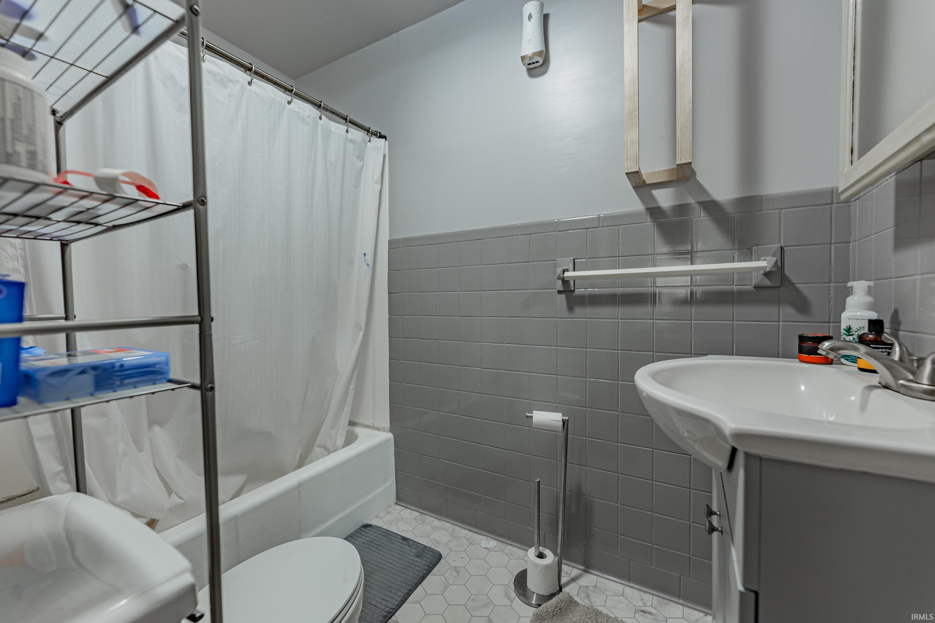 5801 West Mill Road Evansville, IN 47720 - Photo 13 of 36 Gallery Image 13