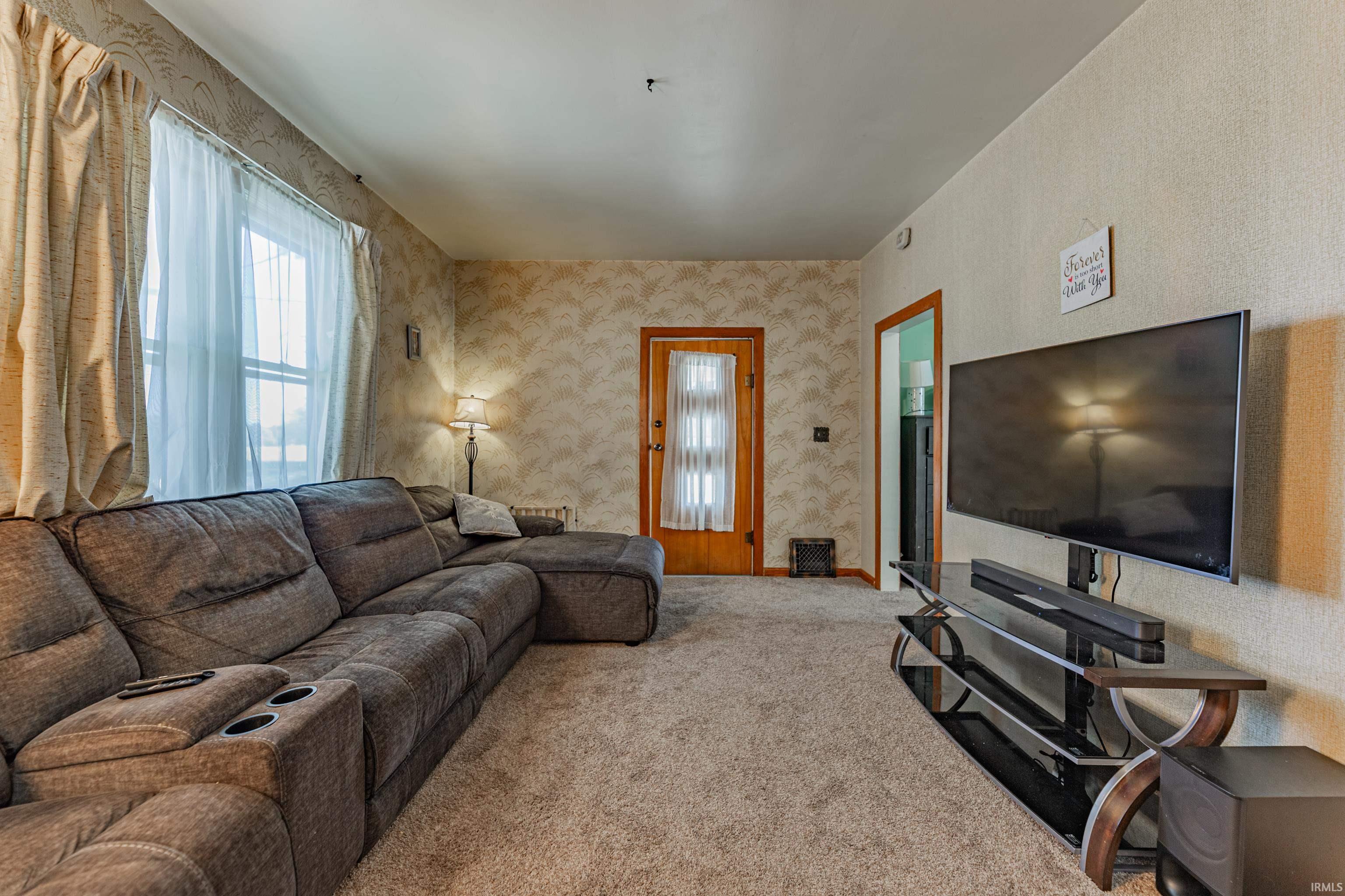 5801 West Mill Road Evansville, IN 47720 - Photo 6 of 36 Gallery Image 6