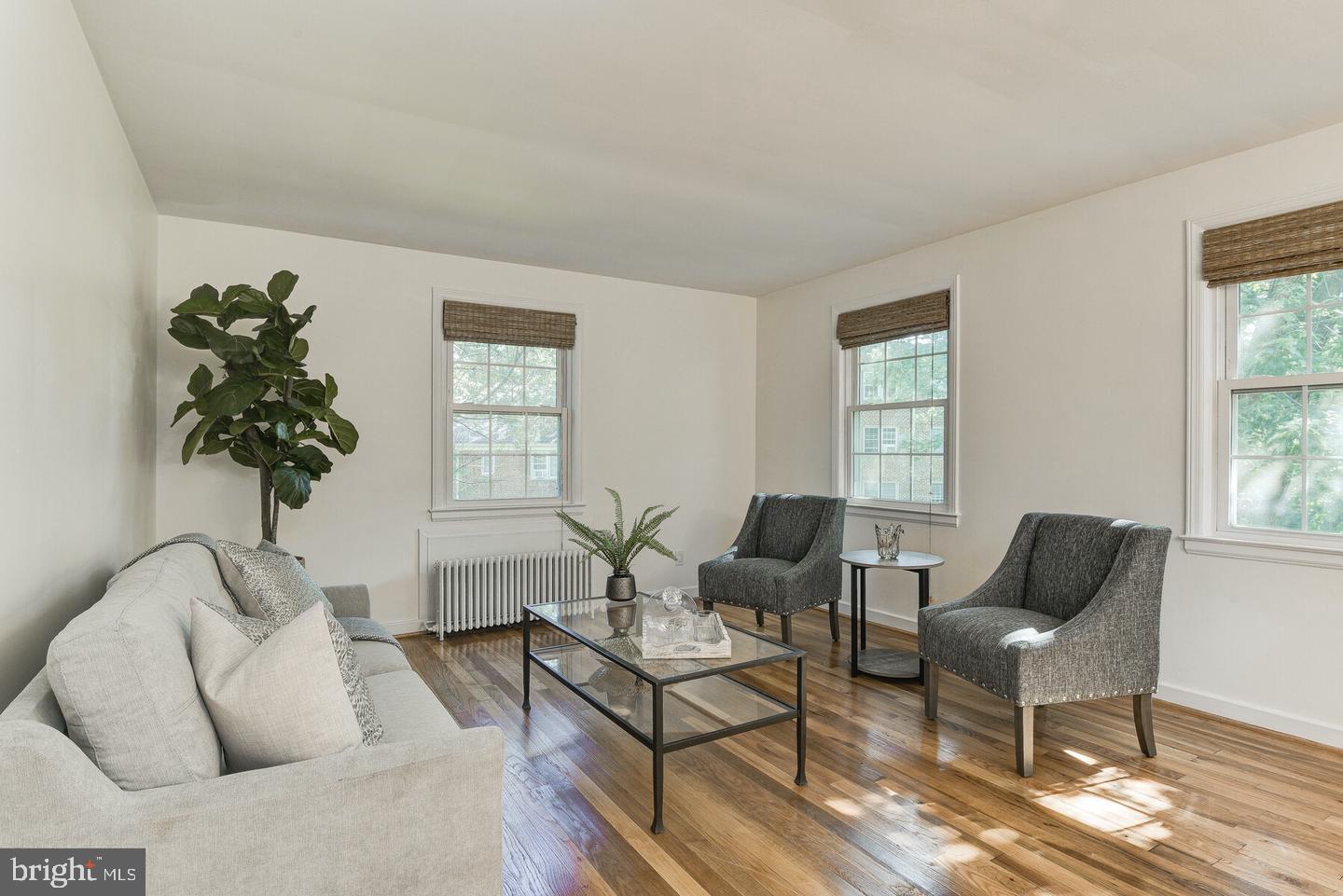 2402 Colston Drive, Unit 2402C Silver Spring, MD 20910 - Photo 5 of 23