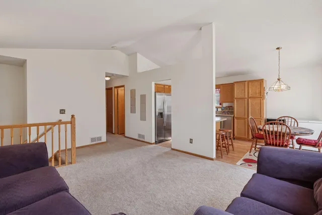 $379,900 | 782 101st Avenue Northeast, Blaine, MN 55434