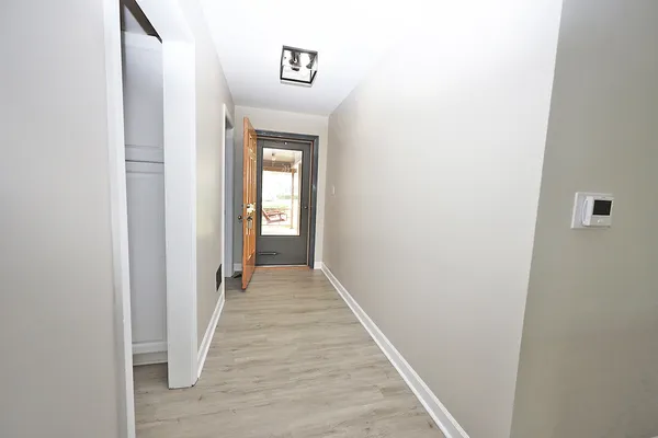 $3,100 | 661 Sycamore Drive, Elk Grove Village, IL 60007