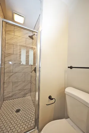 $3,100 | 661 Sycamore Drive, Elk Grove Village, IL 60007