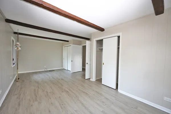 $3,100 | 661 Sycamore Drive, Elk Grove Village, IL 60007