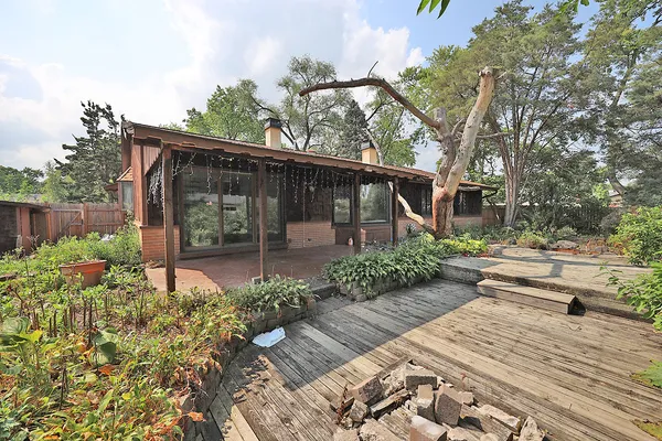 $3,100 | 661 Sycamore Drive, Elk Grove Village, IL 60007