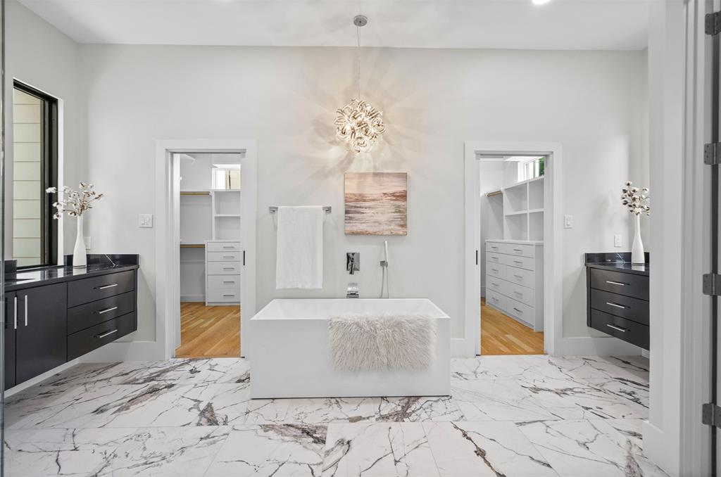 7210 Robin Road Dallas, TX 75209 - Photo 3 of 39