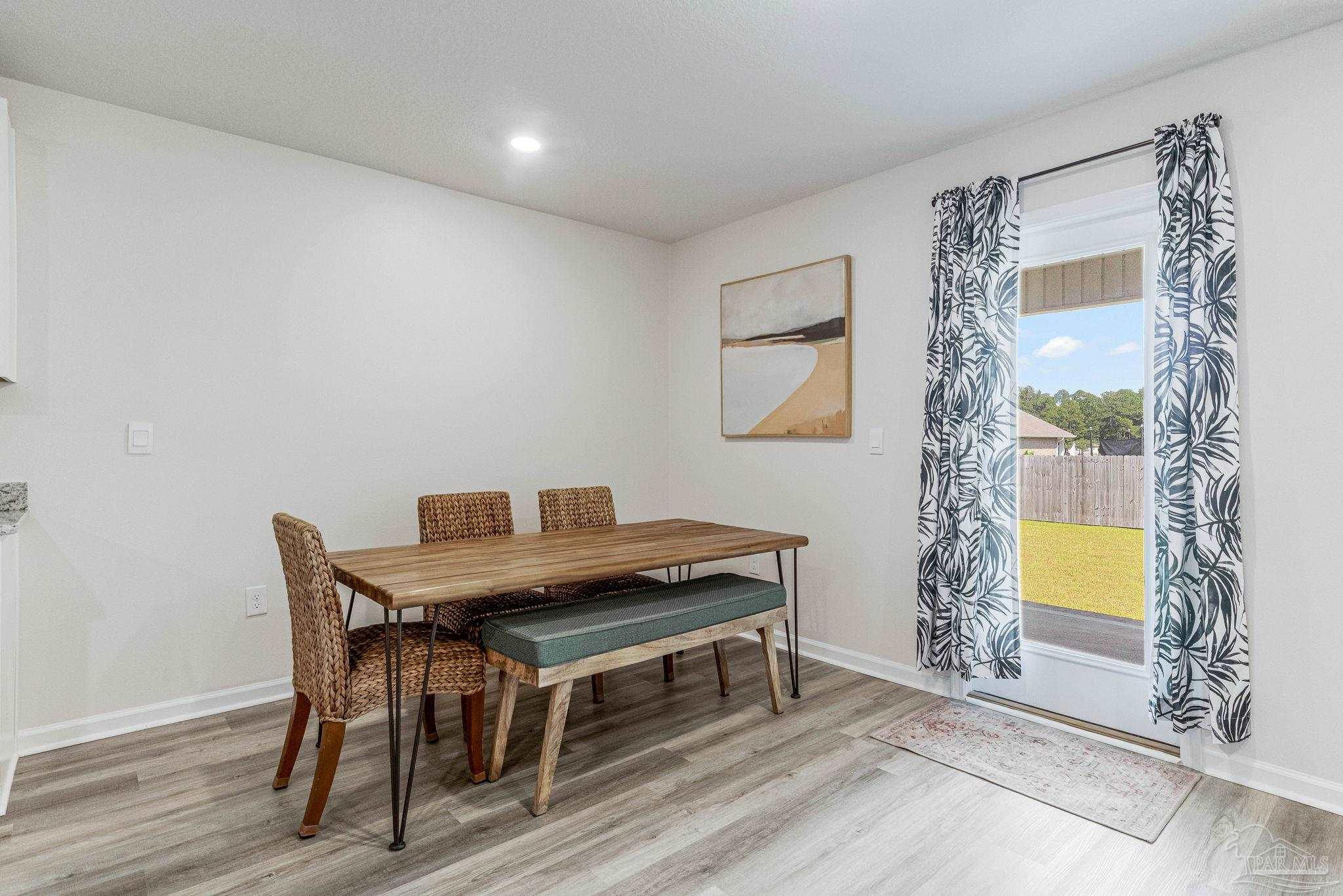 9763 MilleeLoop Loop Pensacola, FL 32526 - Photo 13 of 60 Gallery Image 13