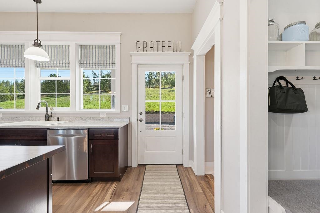 17517 Abigail Lane Spokane, WA 99208 - Photo 6 of 49