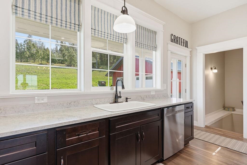 17517 Abigail Lane Spokane, WA 99208 - Photo 9 of 49
