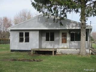 9808 Douglas Road Temperance, MI 48182 - Photo 1 of 10 1.jpg