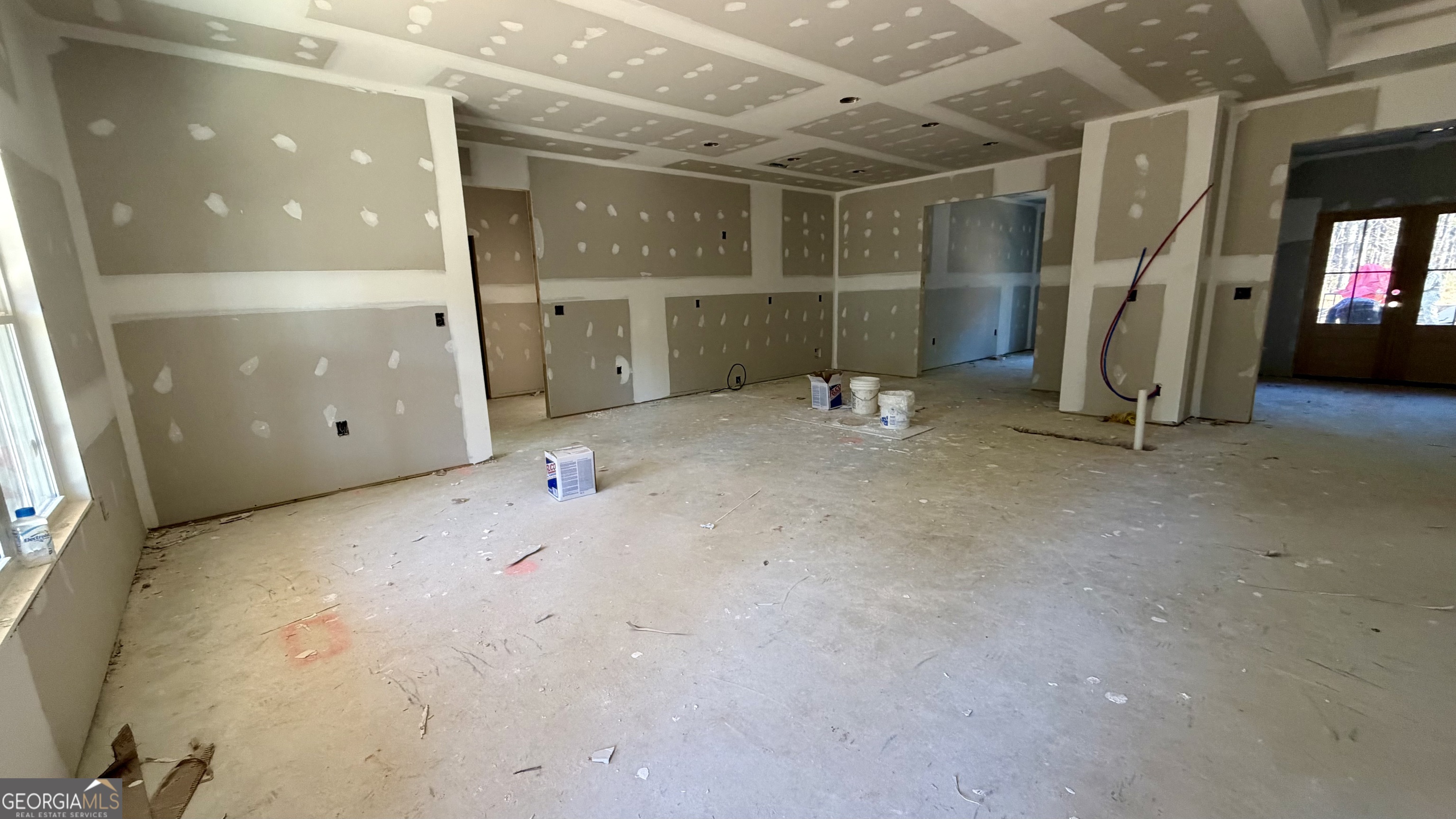 905 Sweet Magnolia Lane Dublin, GA 31021 - Photo 7 of 53 a view of a room with gym equipment