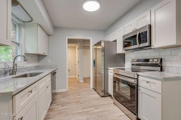 $234,000 | 6 Windridge Court, Unit 6, Johnson City, TN 37601