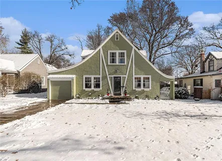 $370,000 | 5925 Alhambra Street, Fairway, KS 66205